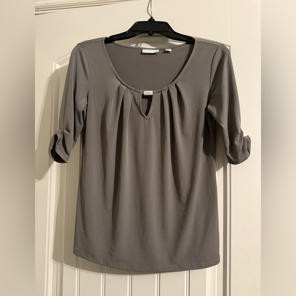 New York & Company 
Elegant Gray Women's Top